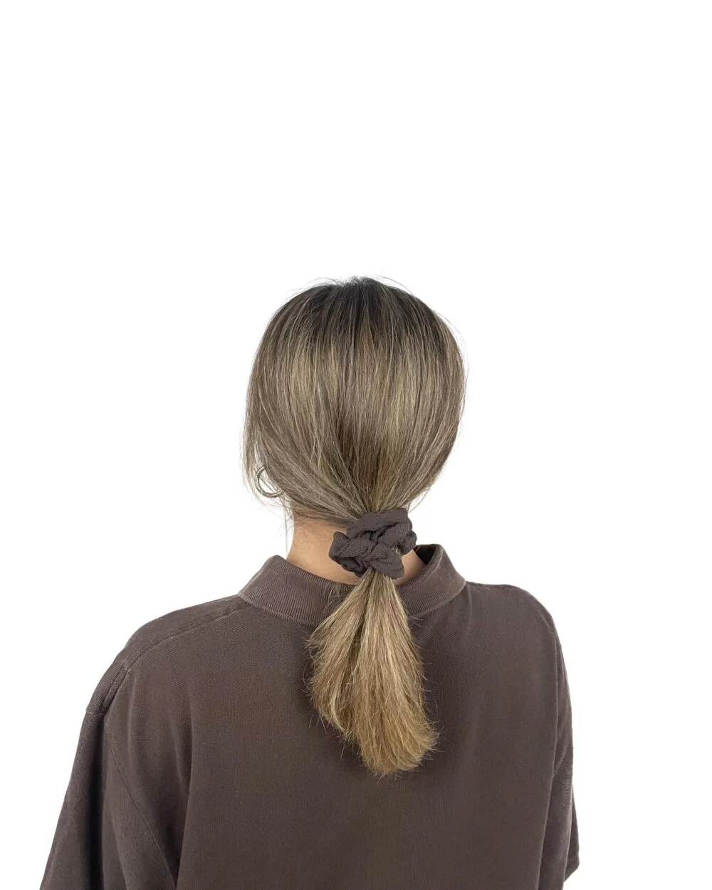 Polo Lacoste crop top y coletero - Imagen 2